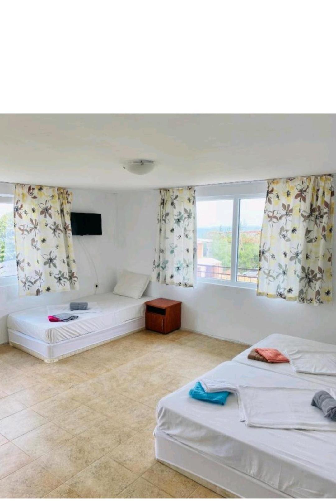 Krimski Guest House And Bungalows Byala  Luaran gambar