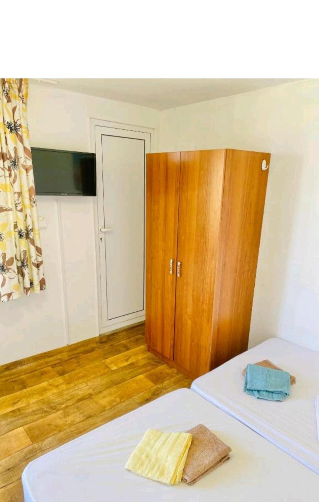 Krimski Guest House And Bungalows Byala  Luaran gambar